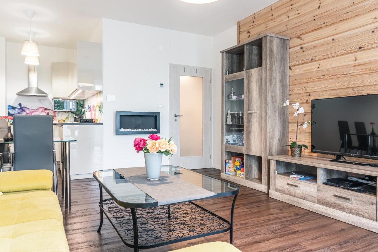 Apartment Lucy - Primo Tatry Stary Smokovec Vysoké Tatry Eksteriør bilde
